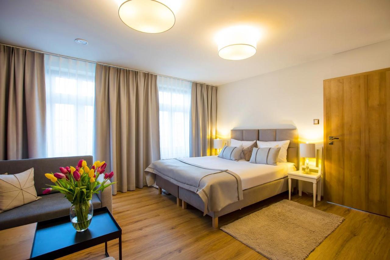 Hotel I Restauracja Na Skarpie 종프코비체 실롱스키에 외부 사진