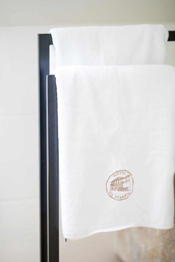 Hotel I Restauracja Na Skarpie 종프코비체 실롱스키에 외부 사진